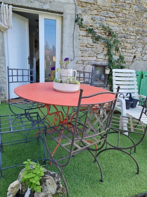 Appartement De La Laiterie Avec Petit Jardin. Eysus Exteriör bild